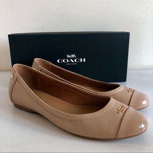 Adorable Coach Leather Flats 7